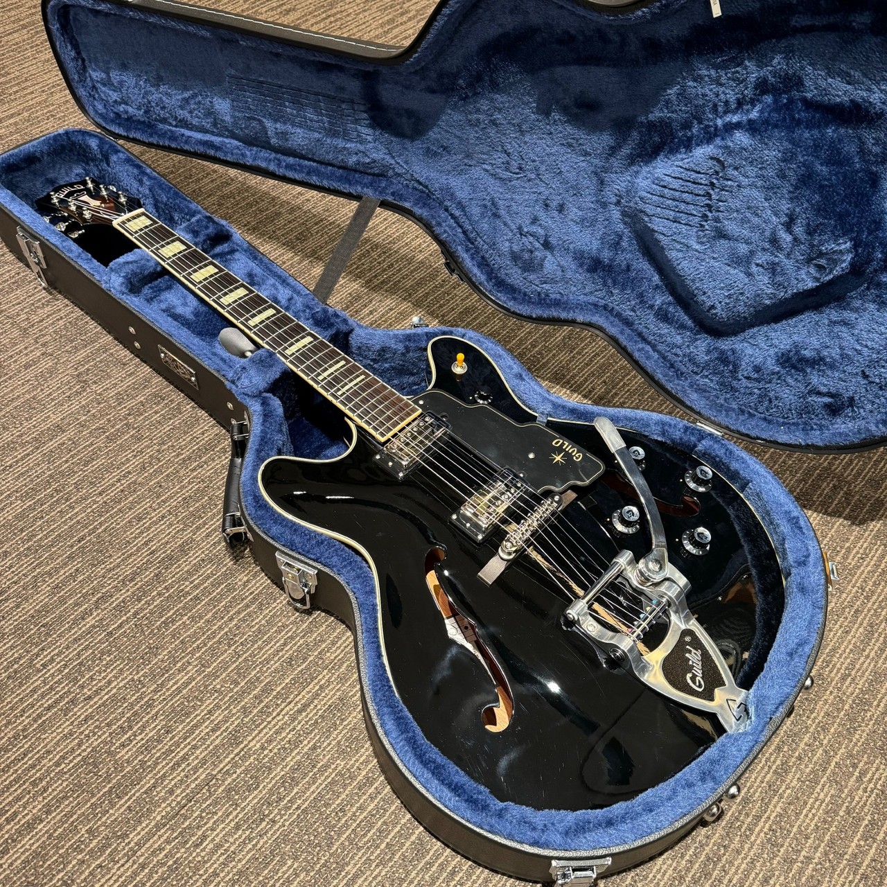 GUILD STARFIRE V BLACK （新品） キャンペーン対象商品 【楽器検索