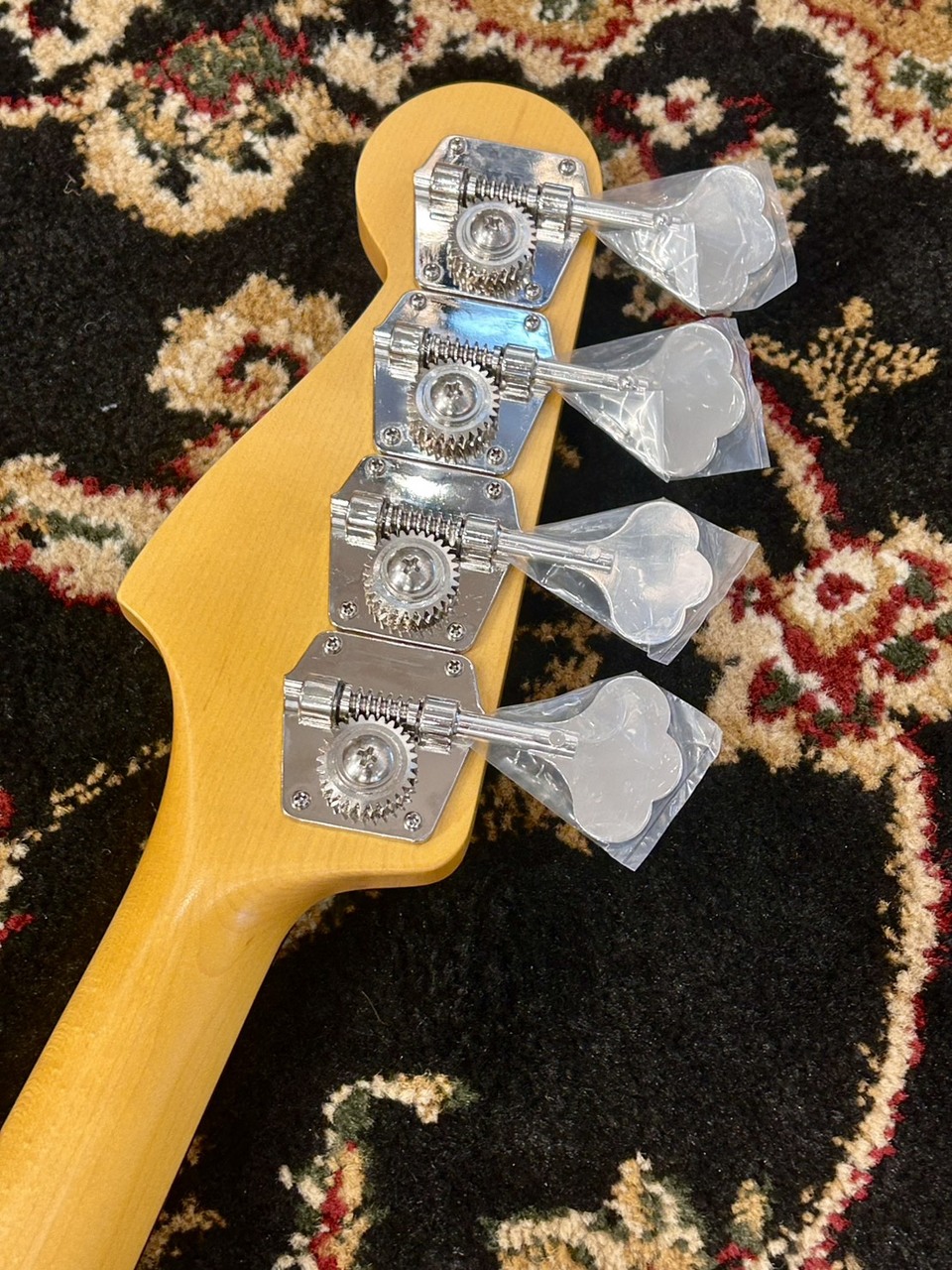 Vanzandt JBV-R2 -Candy Apple Red- 【4.32kg】（新品）【楽器