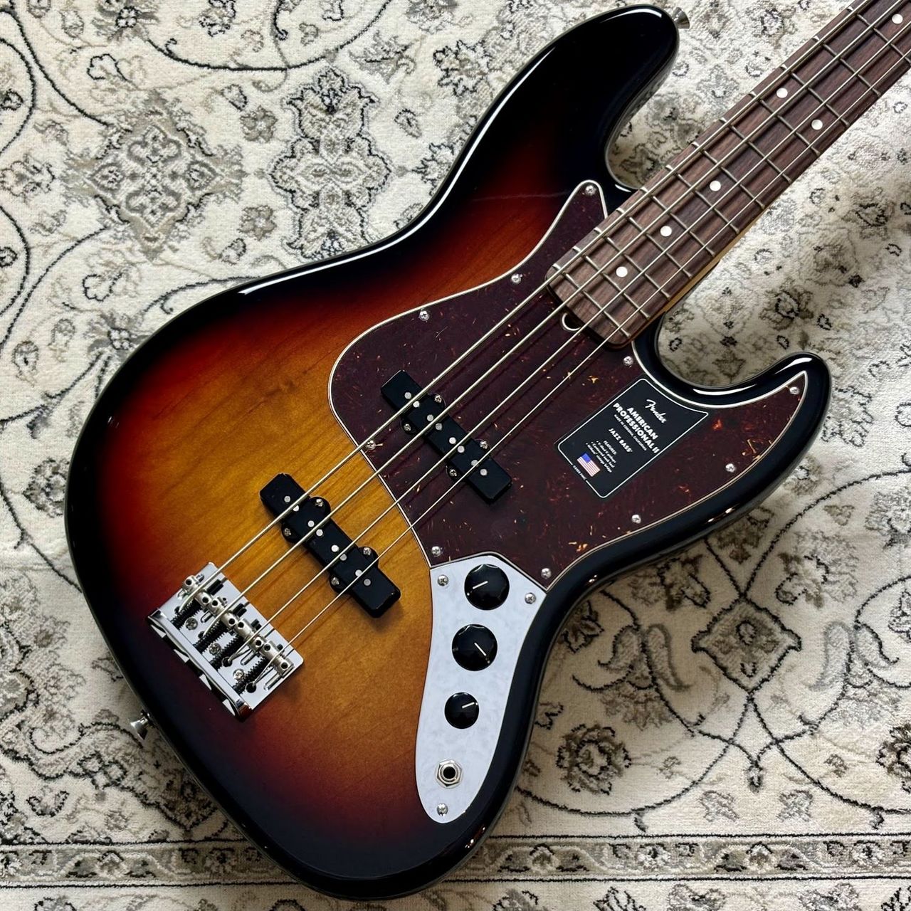 Fender American Professional II Jazz Bass 3-Color Sunburst【実物