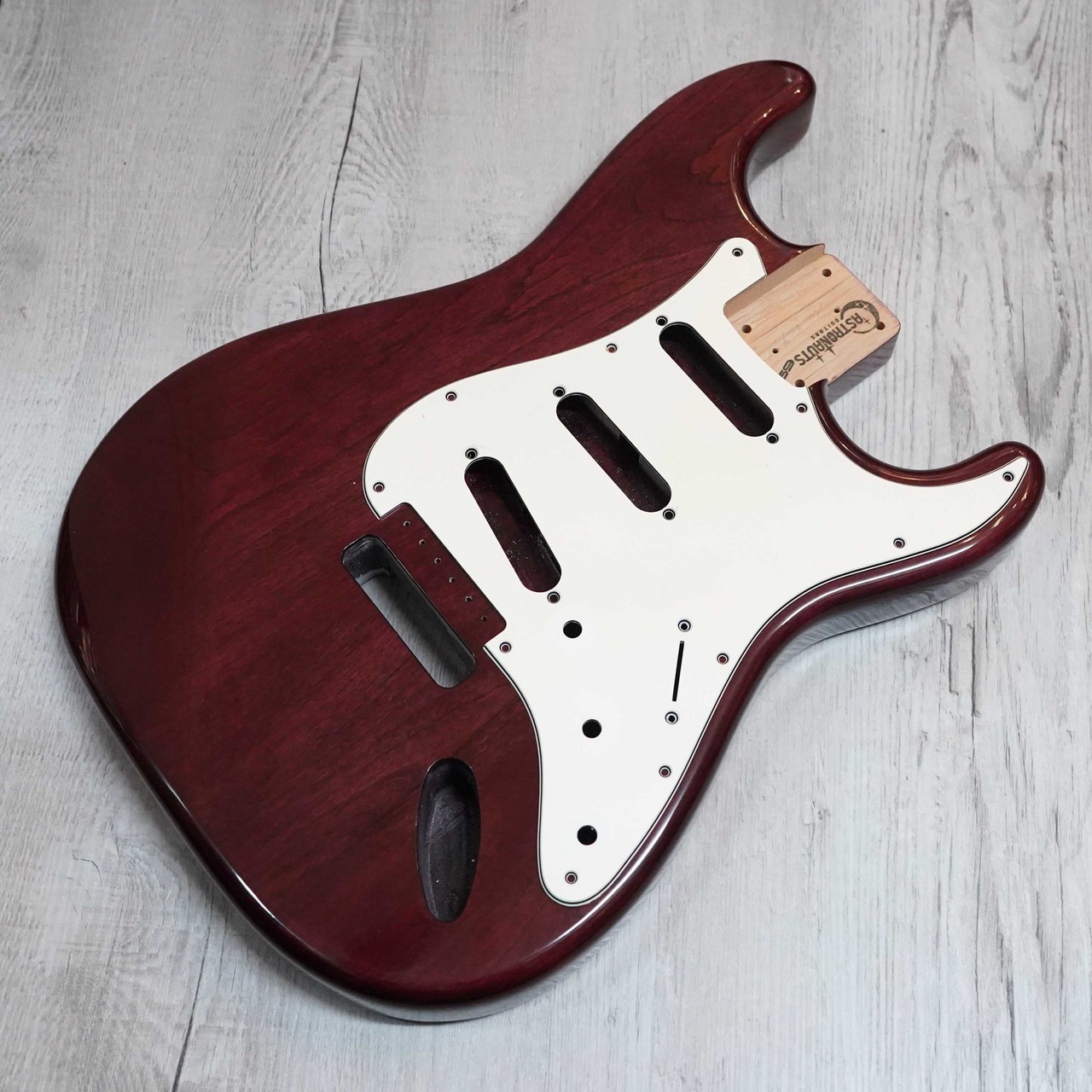 Astronauts Guitars ST / One Master Body（新品）【楽器検索