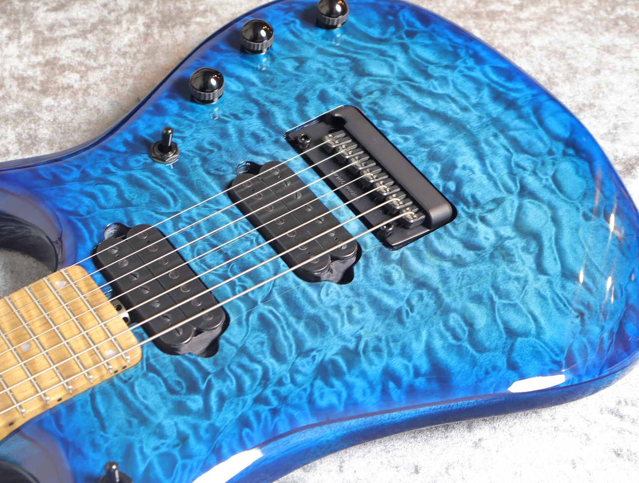 MUSIC MAN JP15-7 Quilt Top Ultramarine #K09555【激杢キルト&バリ虎