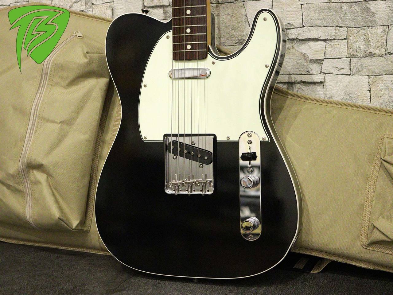Vanzandt TLV-R2 Black Type-4 Neck & Dallas Chopper P.U 2025（中古