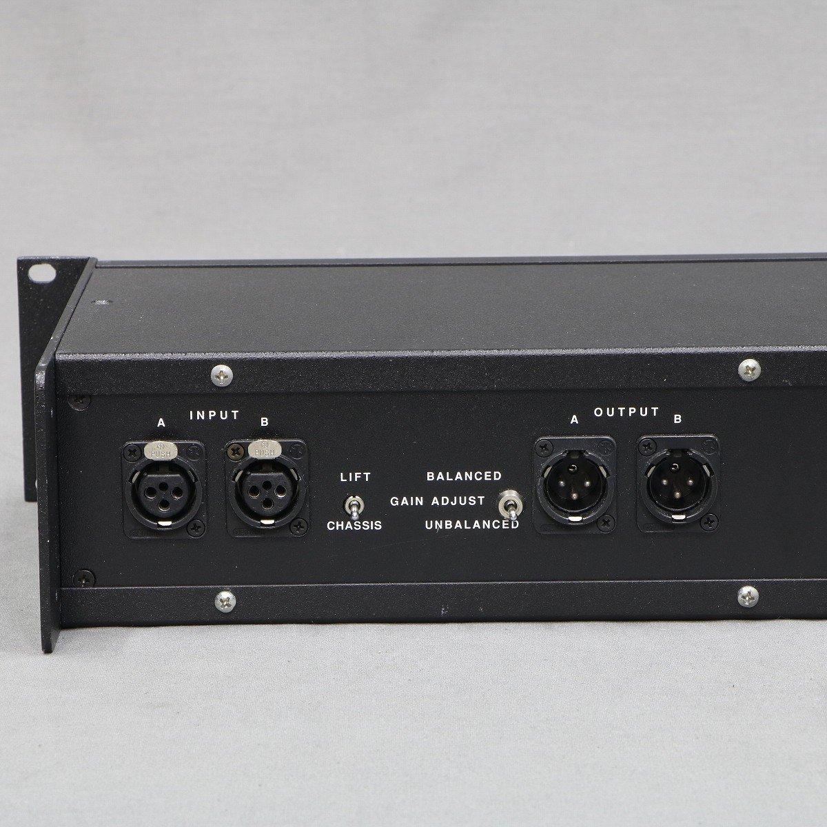 定価６０万円】MEYER SOUND EQ CP-10 Meyerイコライザー Meyer Sound CP-10 相補位相パラメトリック イコライザー