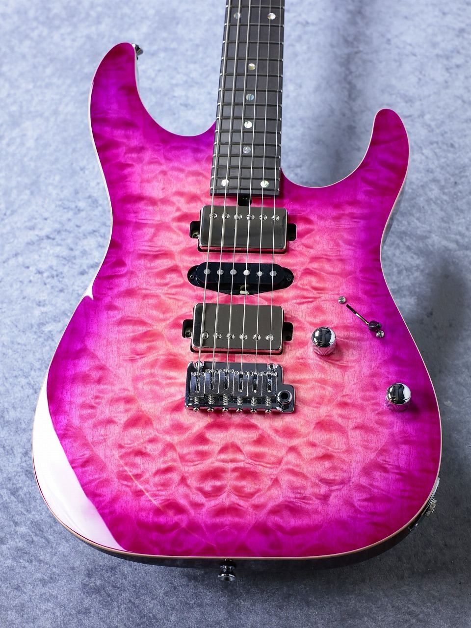 【メーカー直売】の商品をすべて ~ Quilt DST-Pro24 Guitars T's Trans [約 033114 ~ Burst Pink ホビー・楽器・アート
