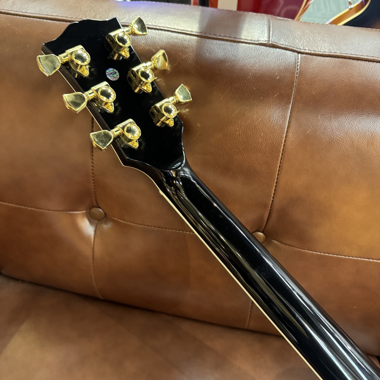 Gibson 【レア物】Les Paul Custom 70s / Butter Cream #210940088