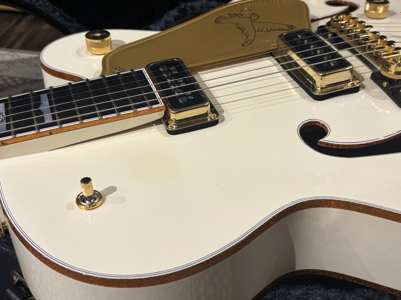 Gretsch G6136-55 VS White Falcon（中古）【楽器検索デジマート】