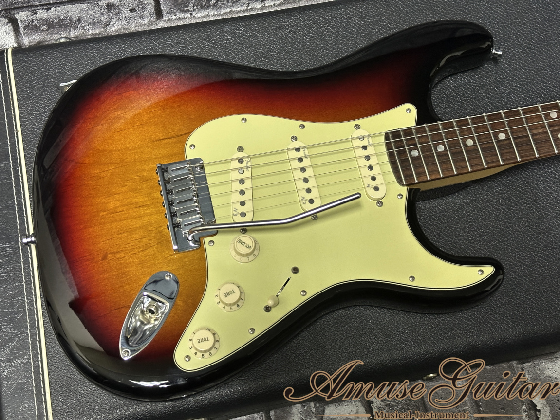 Fender USA American Deluxe Stratocaster N3 # 3-Color