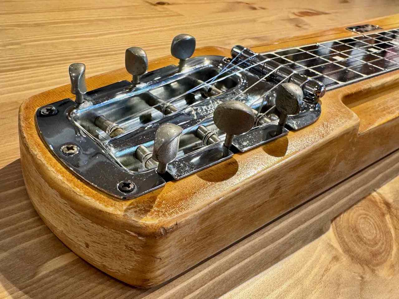 Fender 6 Strings Lap Steel Guitar 