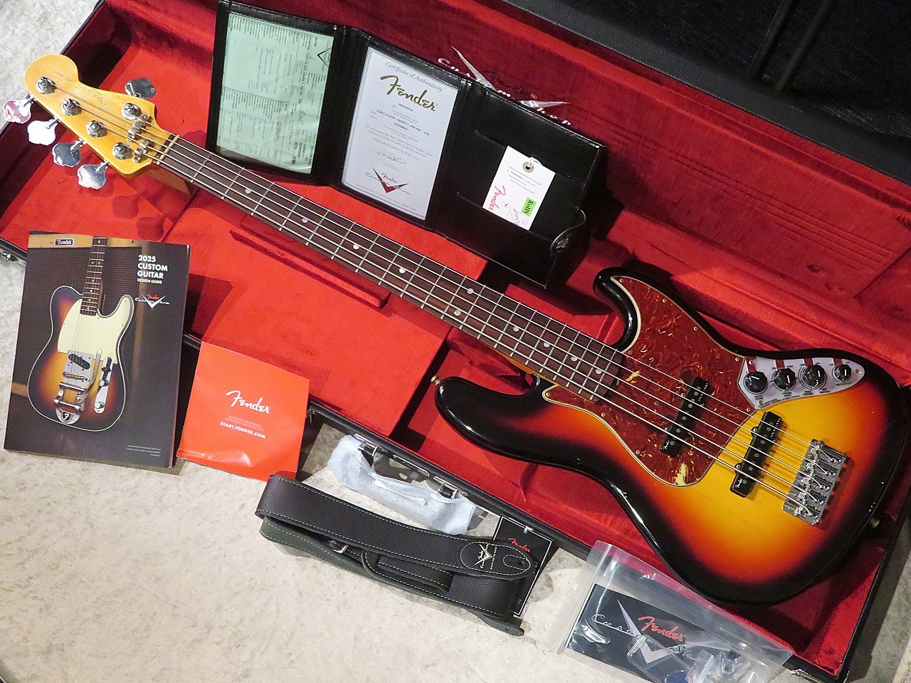 Fender Custom Shop Custom Built Custom Classic Jazz Bass V