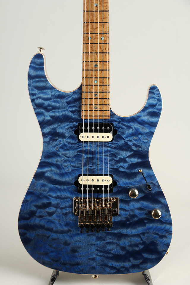 Suhr Custom Standard Quilt Maple Top Black Limba Back / Trans Blue