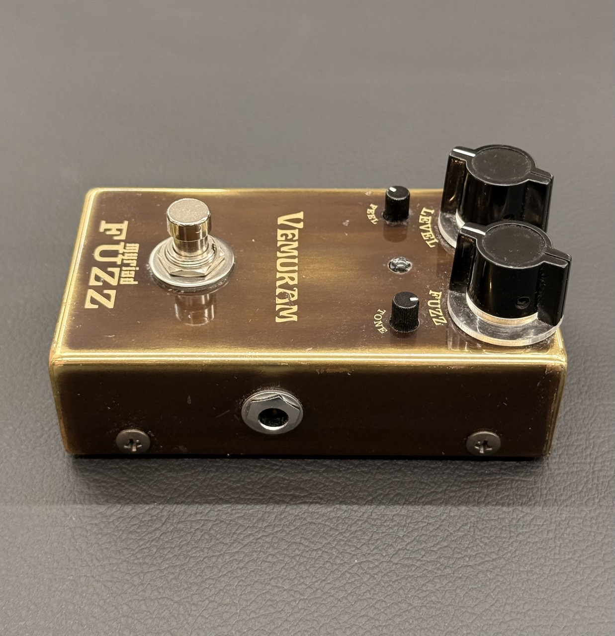 Vemuram Myriad Fuzz 1300番台　本体のみ Vemuram Myriad Fuzz 1300番台 本体のみ 【公式通販】