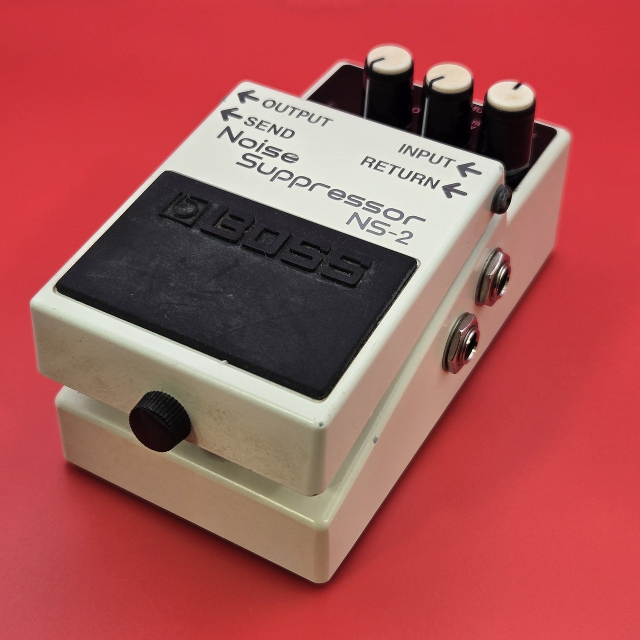 BOSS ノイズサプレッサー NS-2 BOSS NS-2ノイズ・サプレッサーの多彩な活用法 - BOSS Articles
