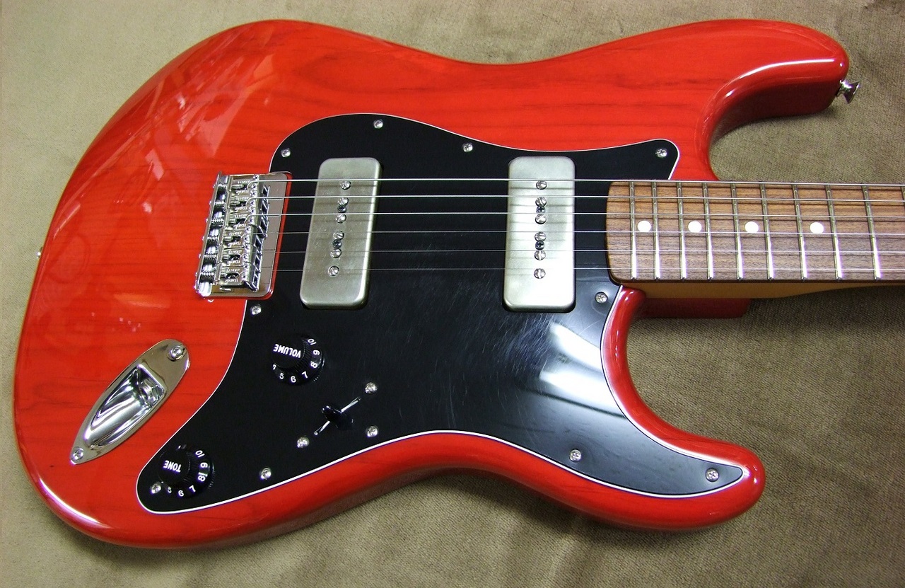 Fender Noventa Stratocaster（中古）【楽器検索デジマート】
