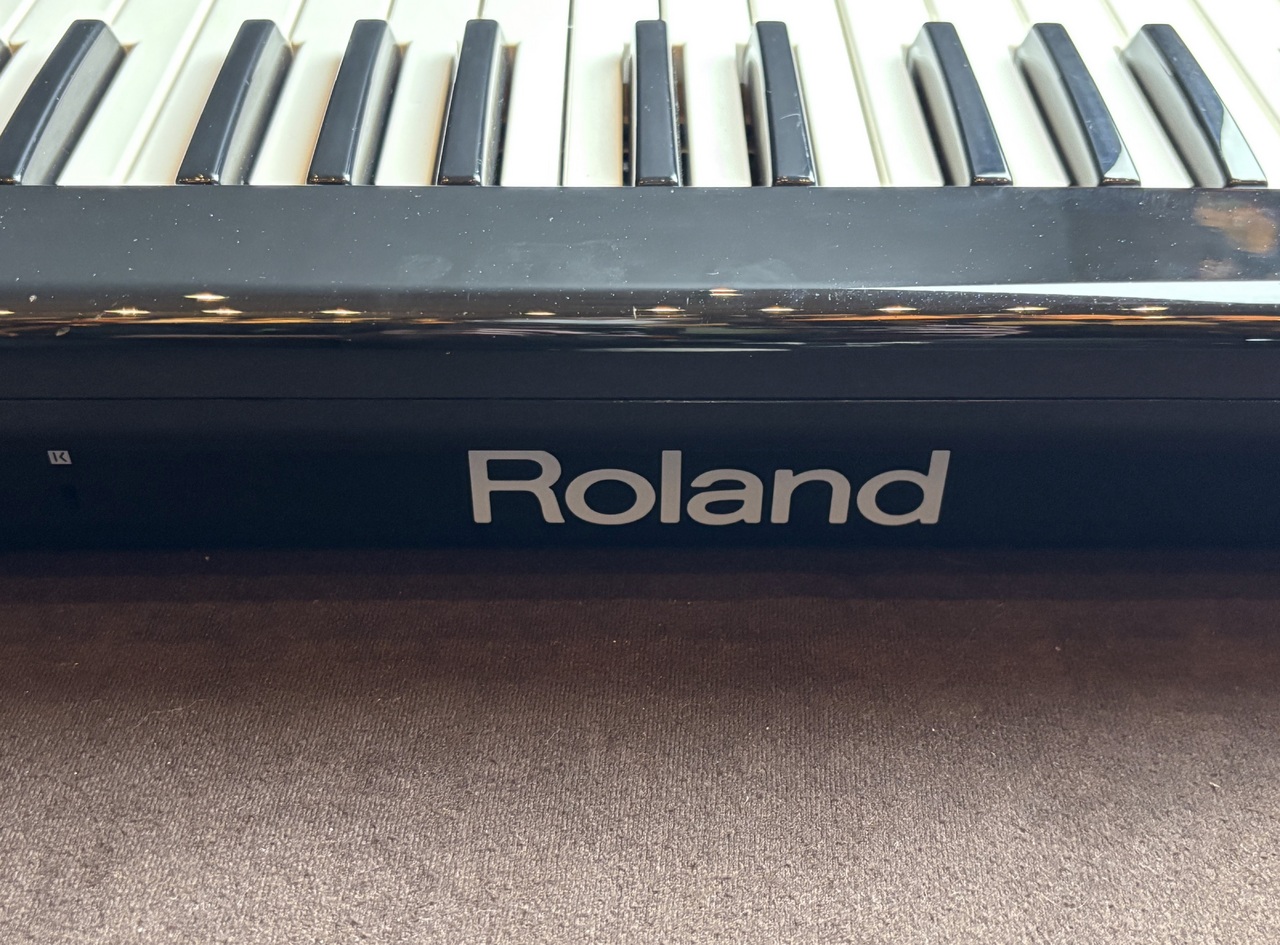 Roland Lucina AX-09（中古）【楽器検索デジマート】