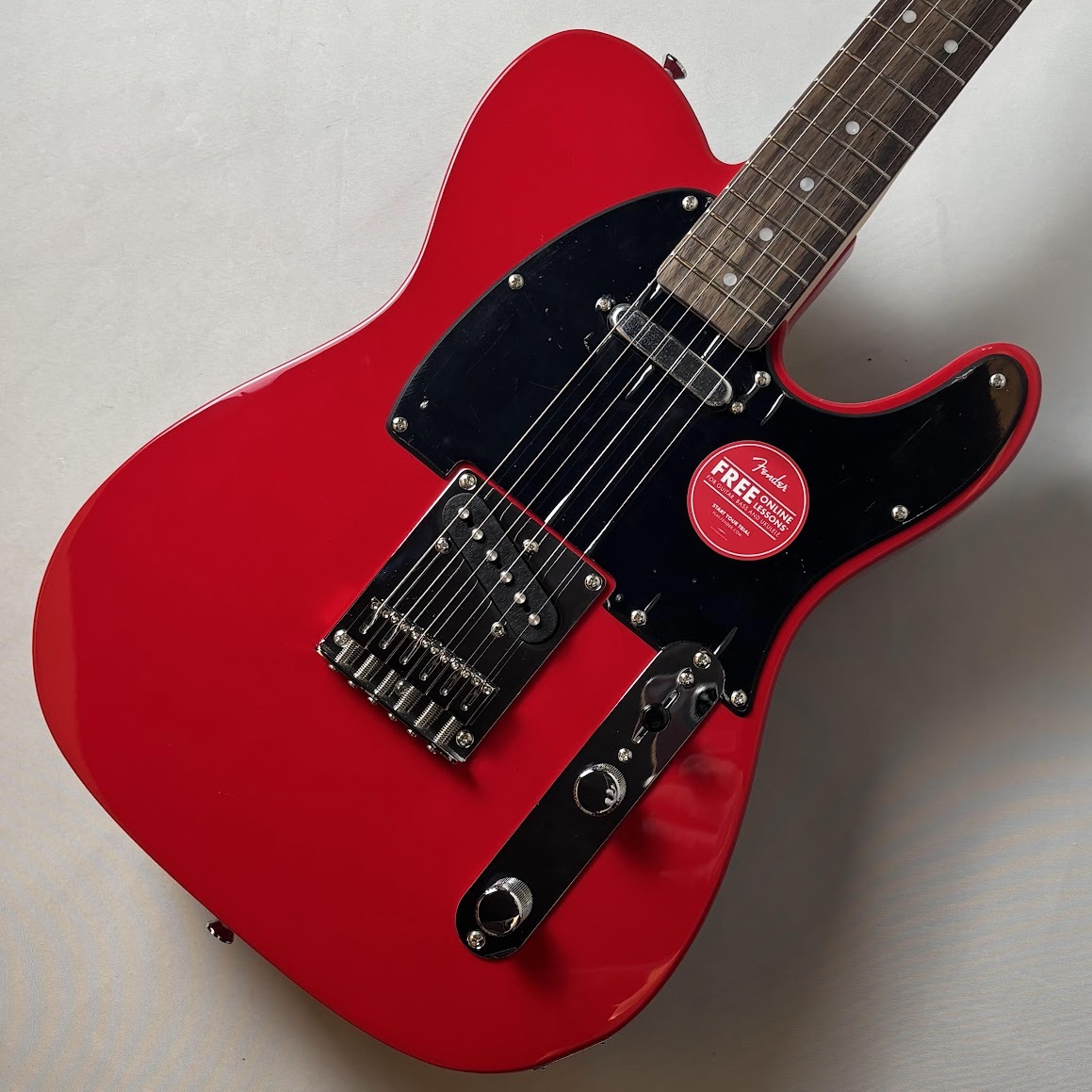 Amazon.co.jp: Squier by Fender スクワイヤー エレキギター