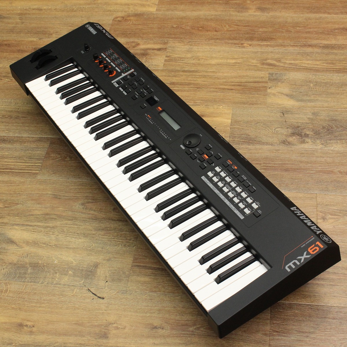 YAMAHA MX61BK 【キーボードマート新宿】【新宿店】