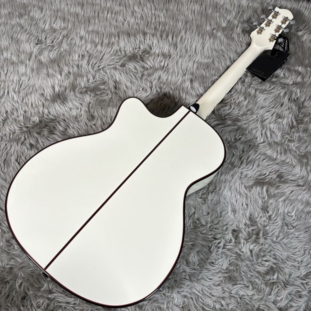 T*I様 スズキアコースティックギター　ホワイト　W-130w Squier by Fender SONIC STRATOCASTER HT Arctic White エレキ