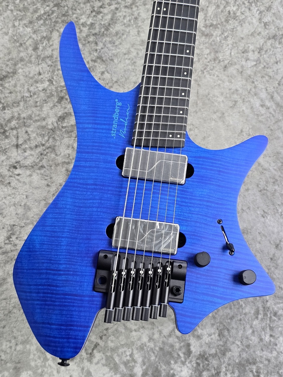 strandberg Boden Prog NX7 「DEEP BLUE」「Ola Strandberg氏 直筆