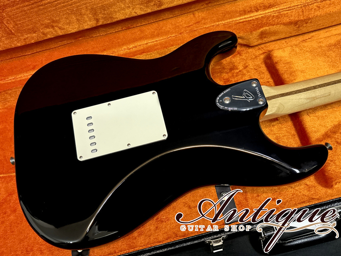 Fender FSR American Vintage 70s Stratocaster 2013 Black /Matching