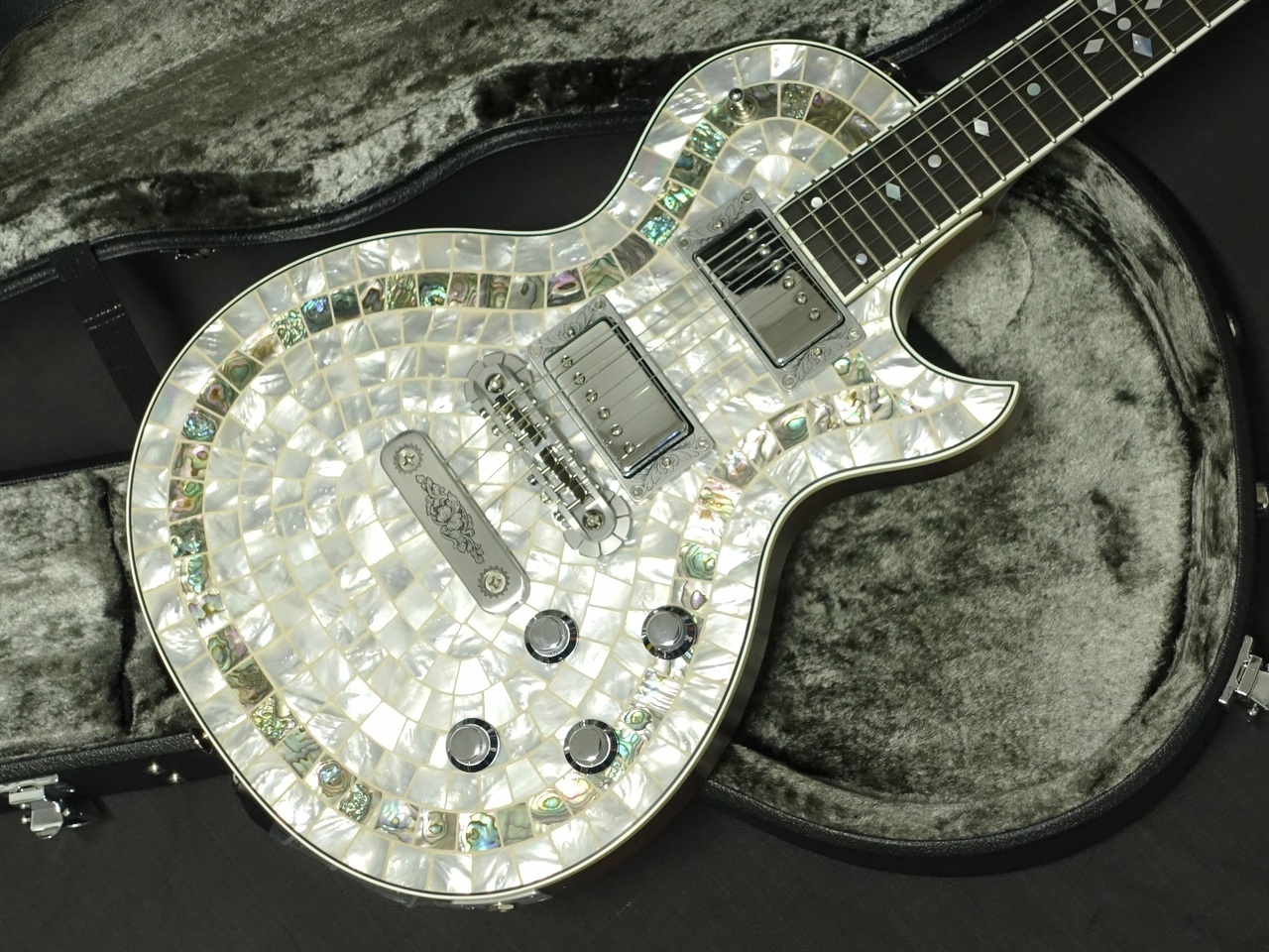 Pearl 様RU-6010　リチャードジノリ　10枚を8枚のみ Pearl 様RU-6010 リチャードジノリ 10枚を8枚のみ