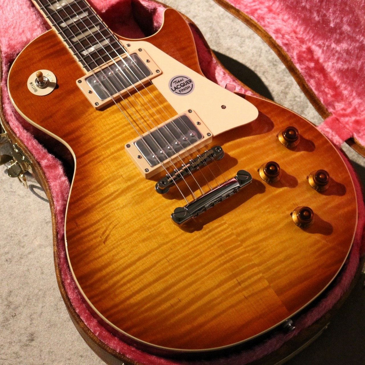 Tokai 【選定トップ材使用!マダガスカルローズ指板】LS312-KRCM