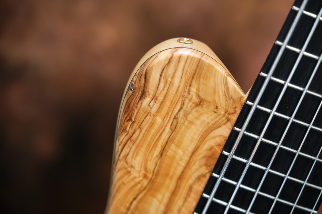 Fodera Imperial 6 Elite Custom Olive（新品/送料無料）【楽器検索