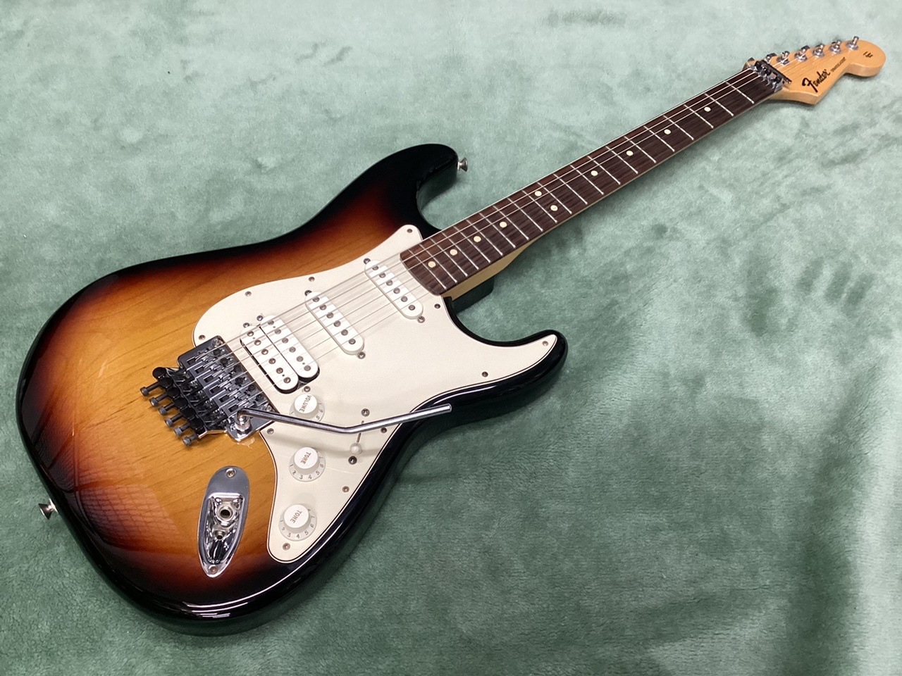 Fender Standard Stratocaster Floyd Rose HSS / 3CS (フェンダー