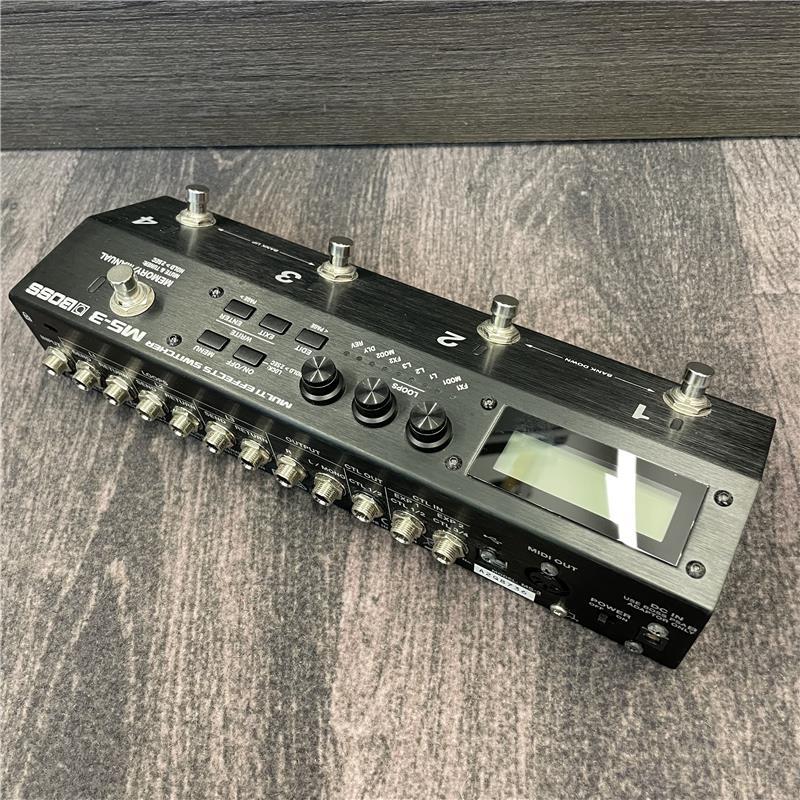 MS-3 MULTI EFFECTS SWITLHER 美品中古 BOSS USED 中古 MS-3 Multi Effects Switcher（中古）【楽器検索
