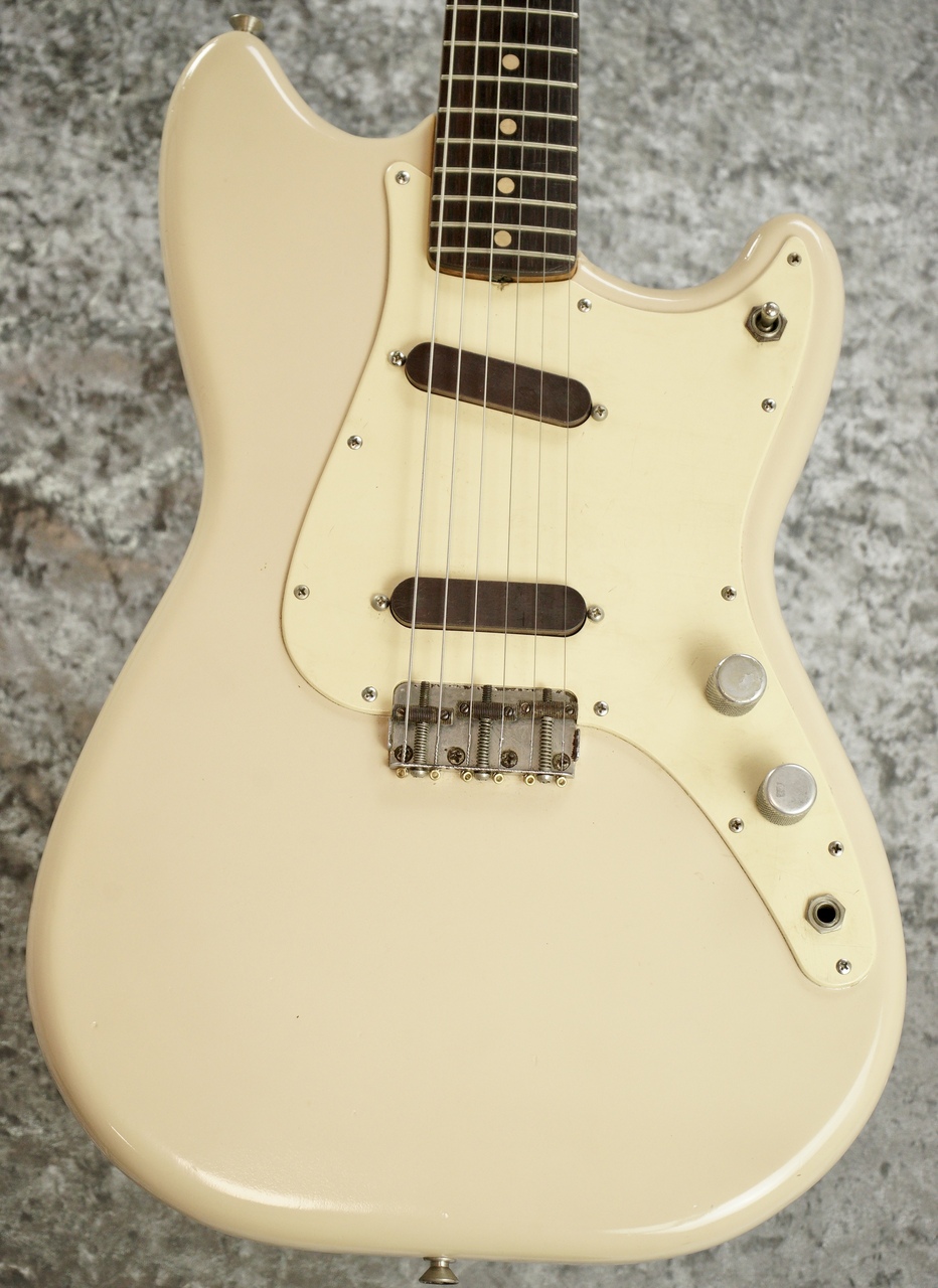 Fender 1959 Duo Sonic / Refinished Desert Sand  [2.64kg]【VINTAGE】（ビンテージ）【楽器検索デジマート】