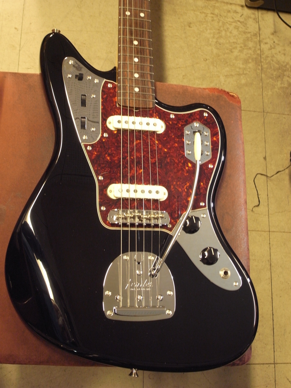 Fender Made in Japan FSR Traditional II 60s Jaguar(2024)（中古