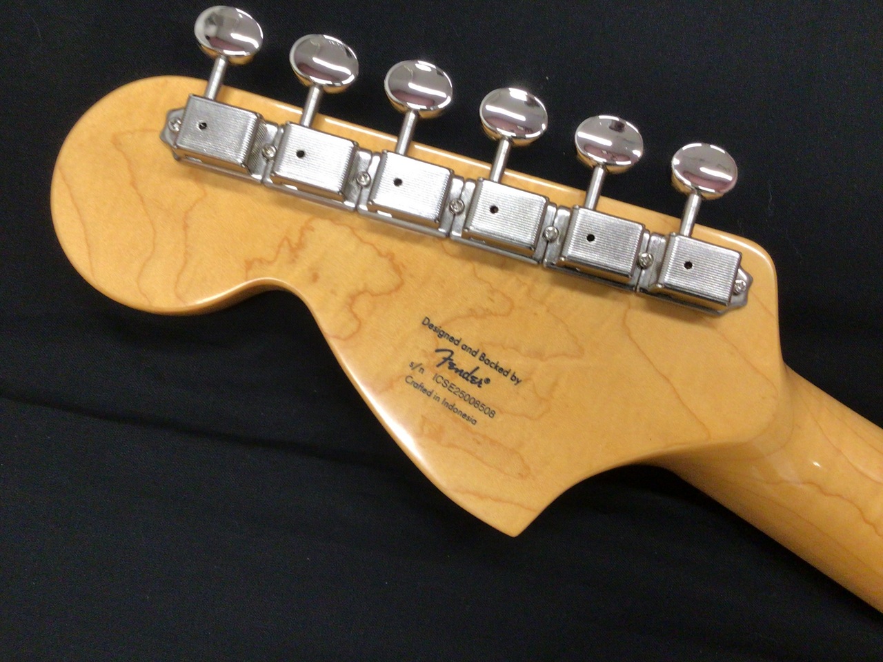 Squier by Fender Classic Vibe '60s Mustang Laurel Fingerboard