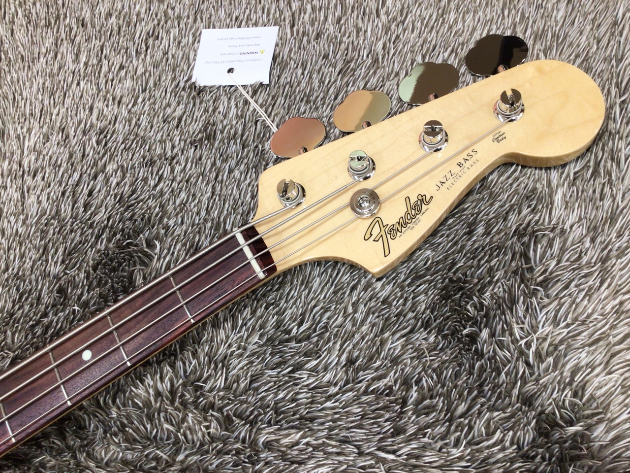 Fender Made in Japan Traditional 60s Jazz Bass, 3-Color Sunburst