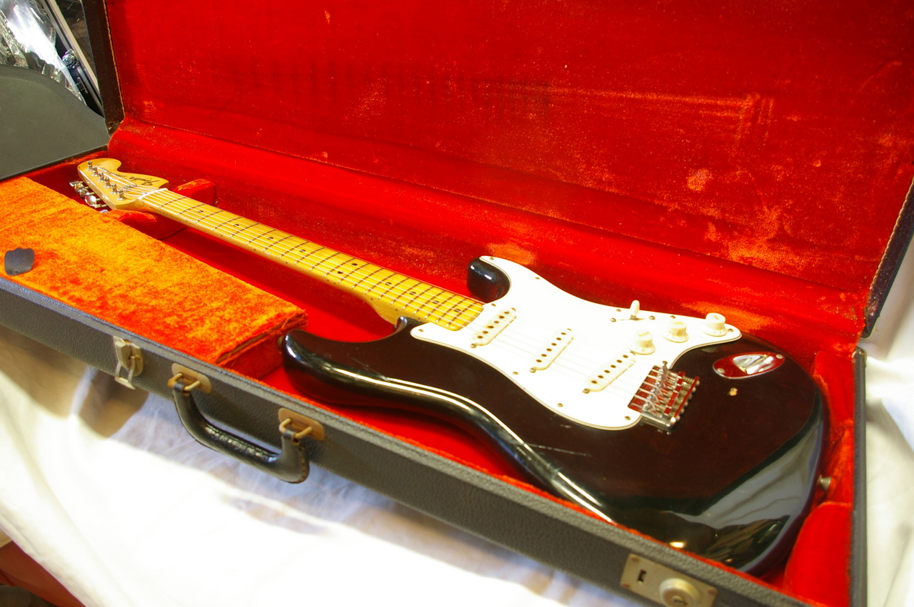 Fender Stratocaster 1975 
