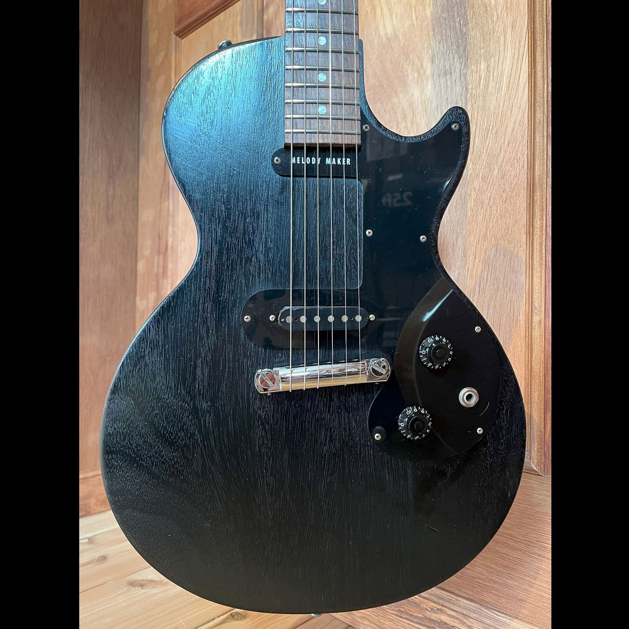 ＧＩＢＳＯＮ ＭＥＬＯＤＹ ＭＡＫＥＲ　エレキギター& KORG GA-30 Gibson Melody Maker（中古）【楽器検索デジマート】