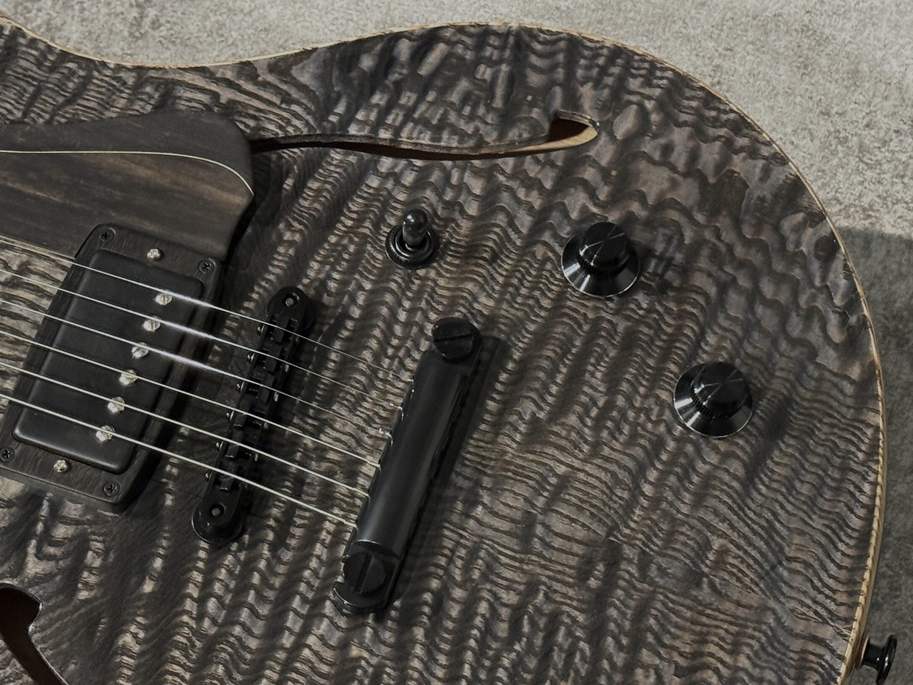 Shikagawa Guitars Sol 14.5