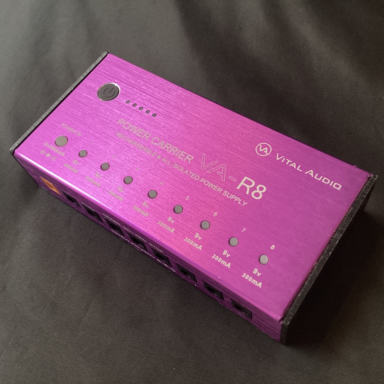 Amazon.co.jp: Vital Audio POWER CARRIER VA-R8 バッテリー