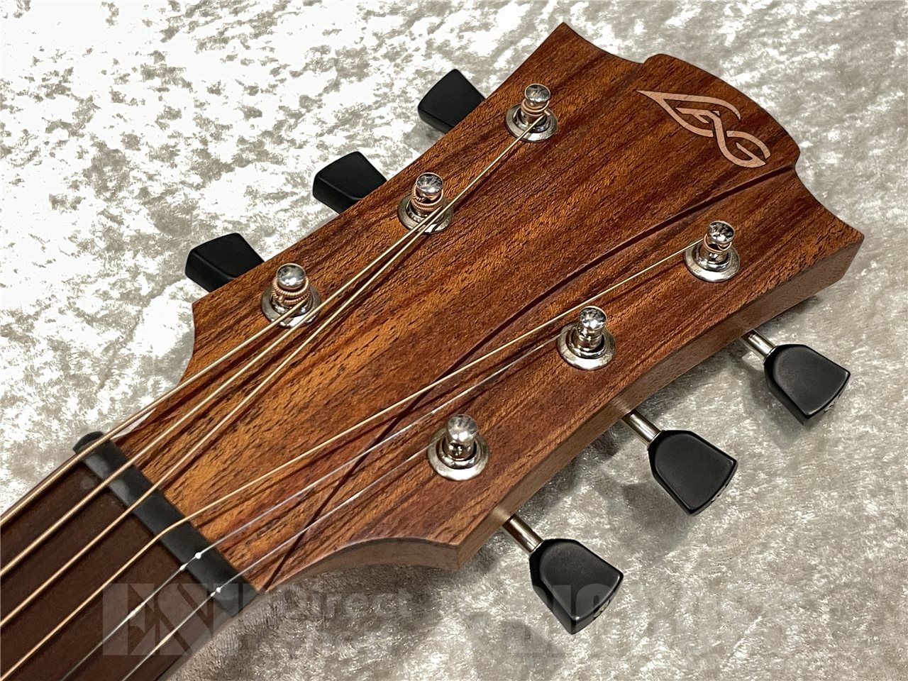LAG Guitars T70ACE【BLACK & BROWN】（新品/送料無料）【楽器検索