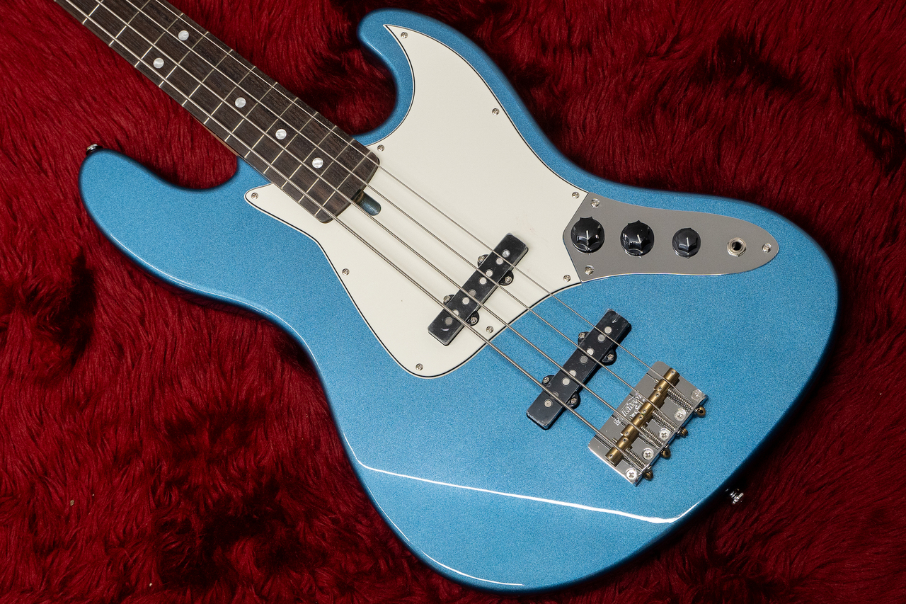 Ashdown THE GRAIL J Style Bass Lake Placid Blue #00057 3.935kg