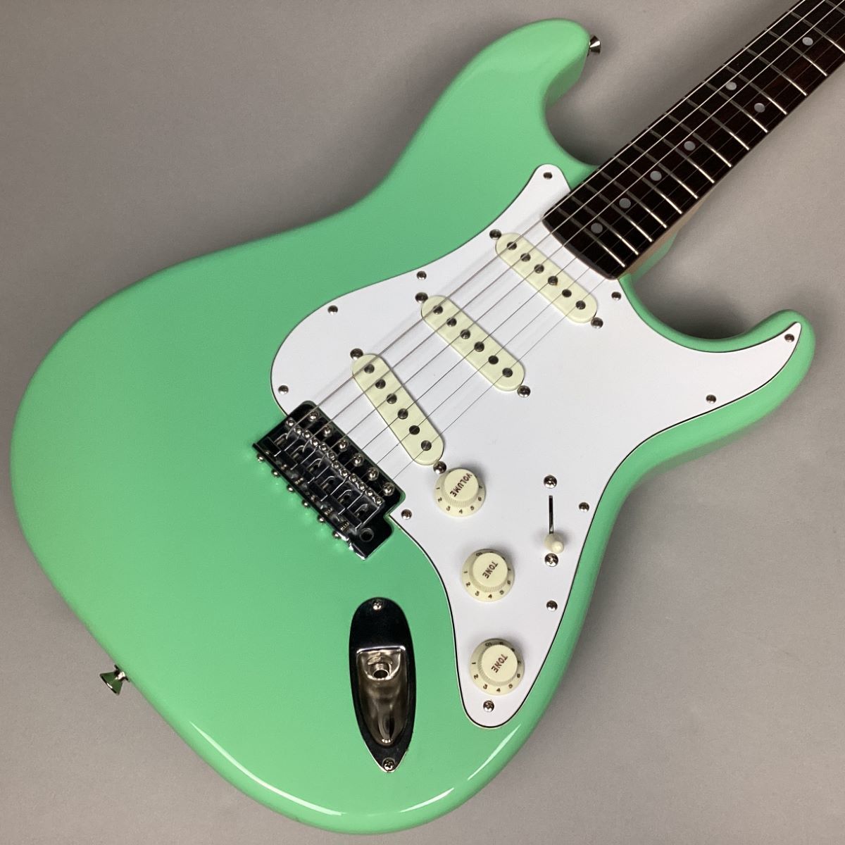 Fender Made in Japan Traditional 70s Stratocaster Surf Green