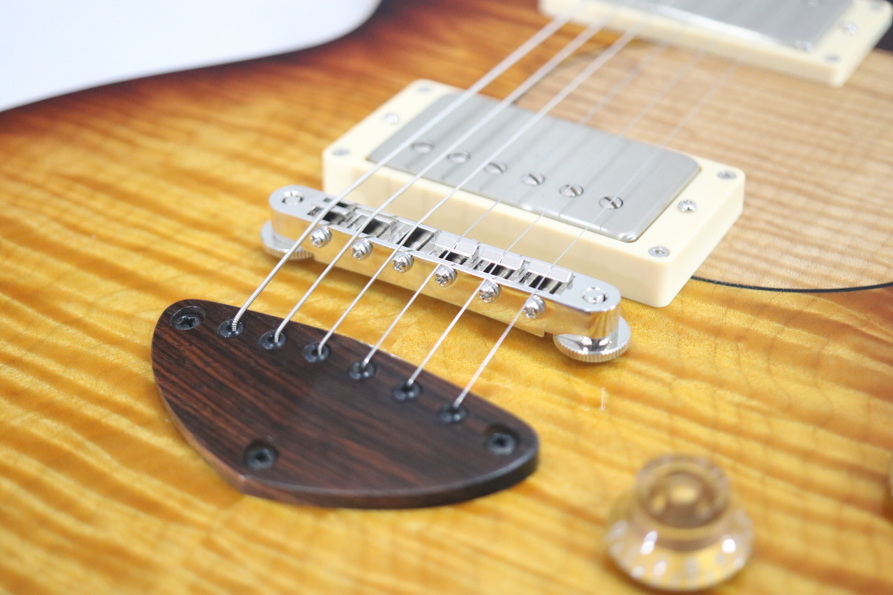 Bizen Works Grain Curly Maple Top（中古）【楽器検索デジマート】