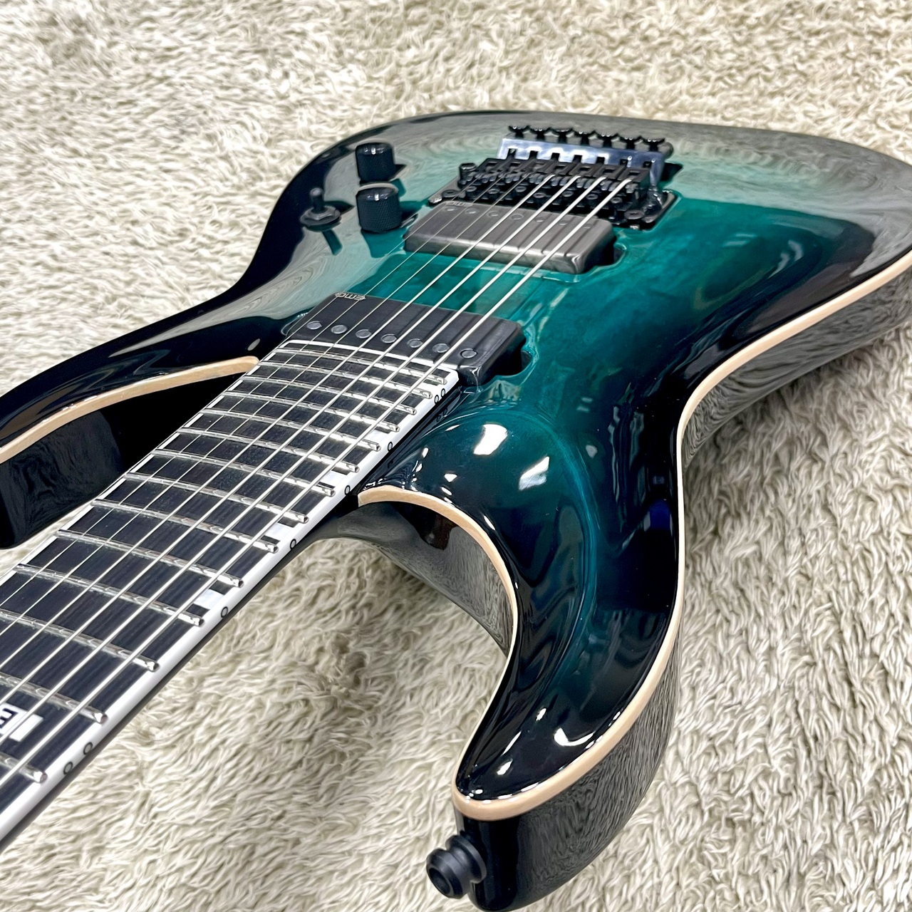 E-II HORIZON FR-7 QM / Black Turquoise Burst 【特価】【7弦