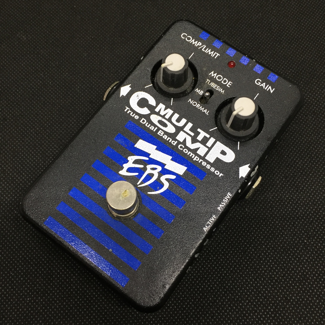 EBS MultiComp Black Label 初期型（中古/送料無料）【楽器検索