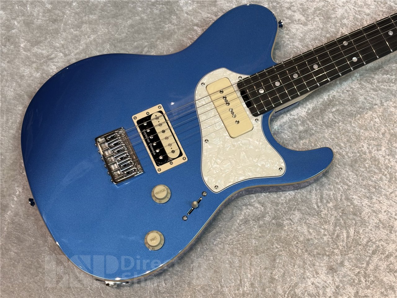 EDWARDS E-THROBBER (SPLASH BLUE METALLIC)