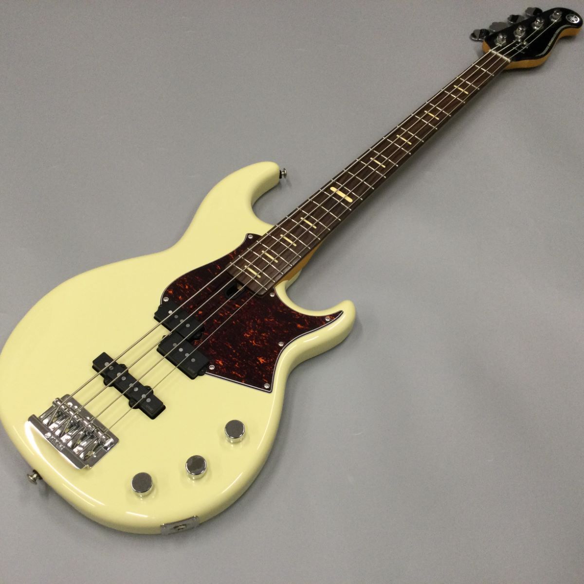 YAMAHA BBP34 Vintage White エレキベース 日本製（新品/送料