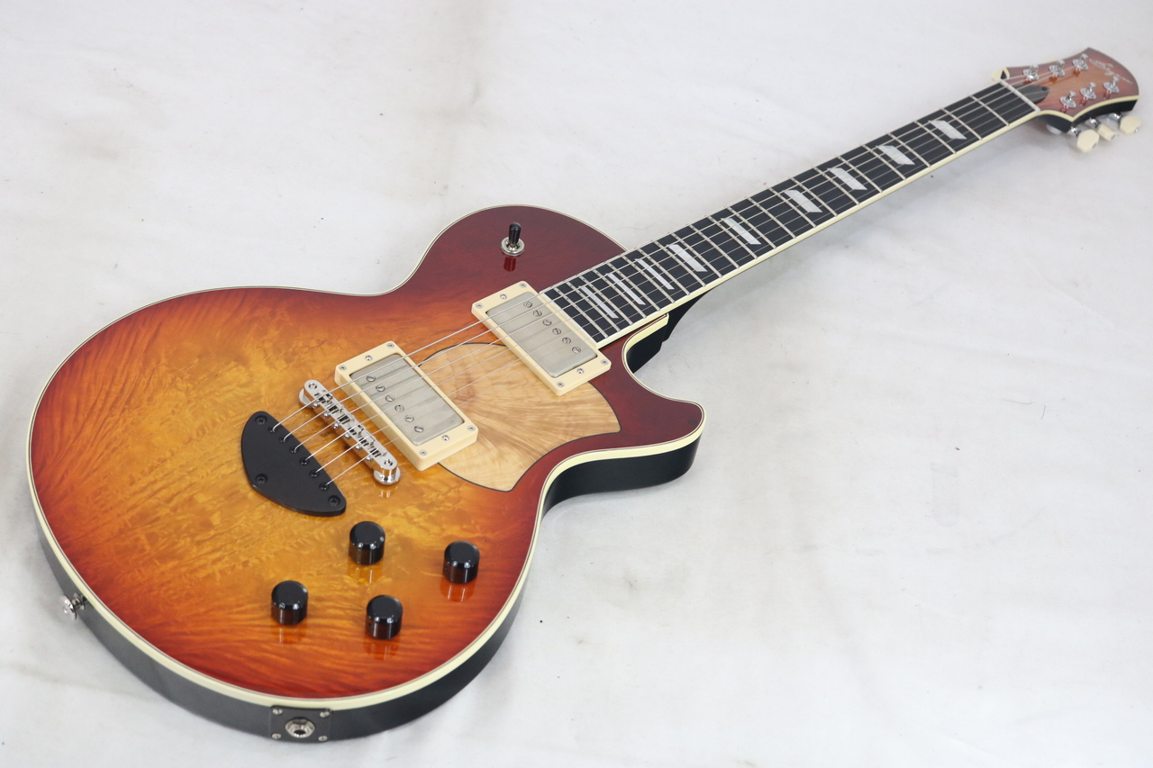 ＢＩＺＥＮ　ＷＯＲＫＳ　Ｇｒａｉｎ　Ｃｒｏｔｃｈ　Ｍａｐｌｅ　Ｔｏｐ Bizen Works Grain Crotch Maple Top（中古）【楽器検索デジマート】