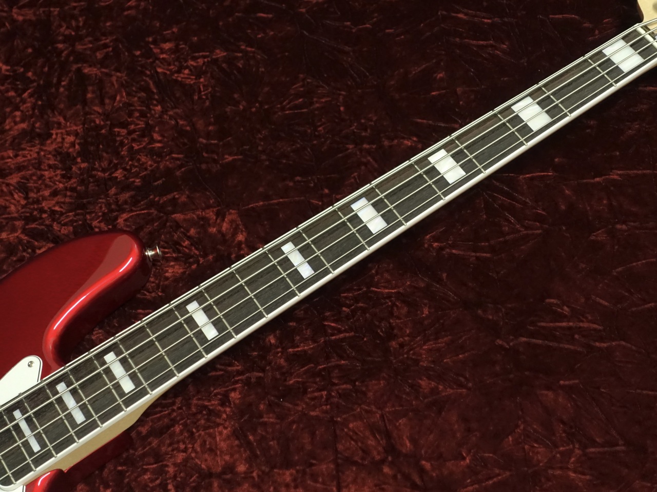 Fender Traditional II 70s Jazz Bass Candy Apple Red #JD25024483