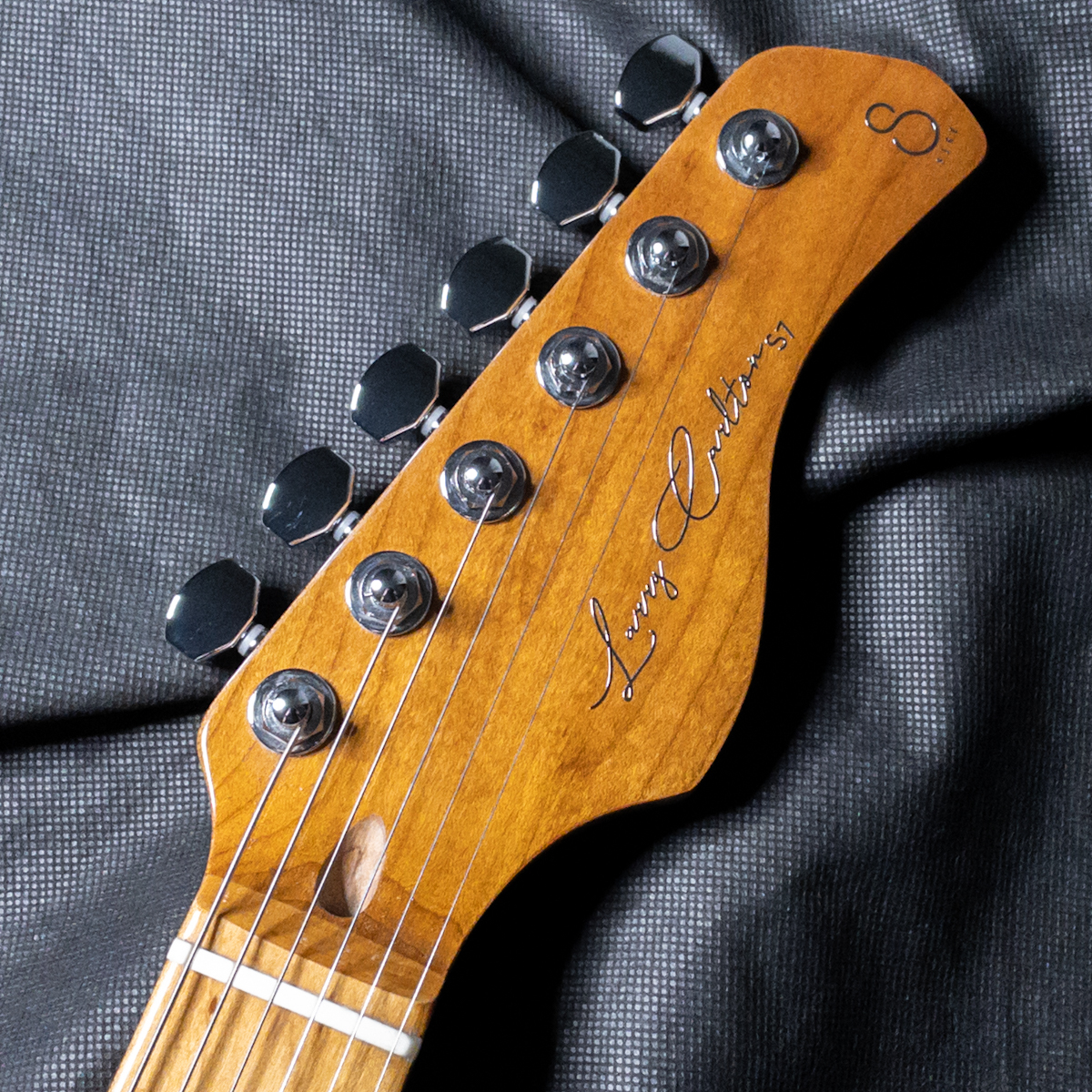 Sire S7 vin ホワイト 新品ソフトケース付き　ラリーカールトン監修 Sire S7 vin ホワイト 新品ソフトケース付き ラリーカールトン