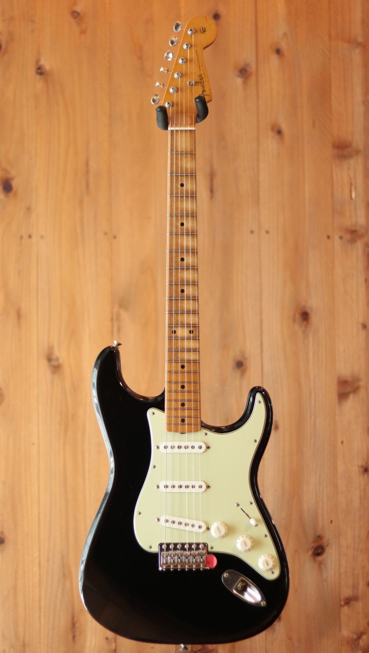 Fender Limited Edition Vintera II Road Worn '60s