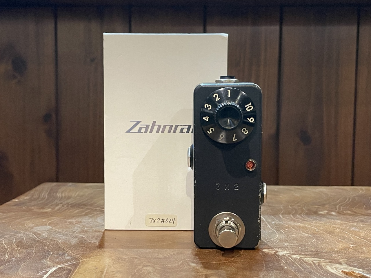 Zahnrad 3×2 新品　ギターエフェクター　生産終了品 エフェクター]Zahnrad（ツァーンラート） / 3×2入荷しました