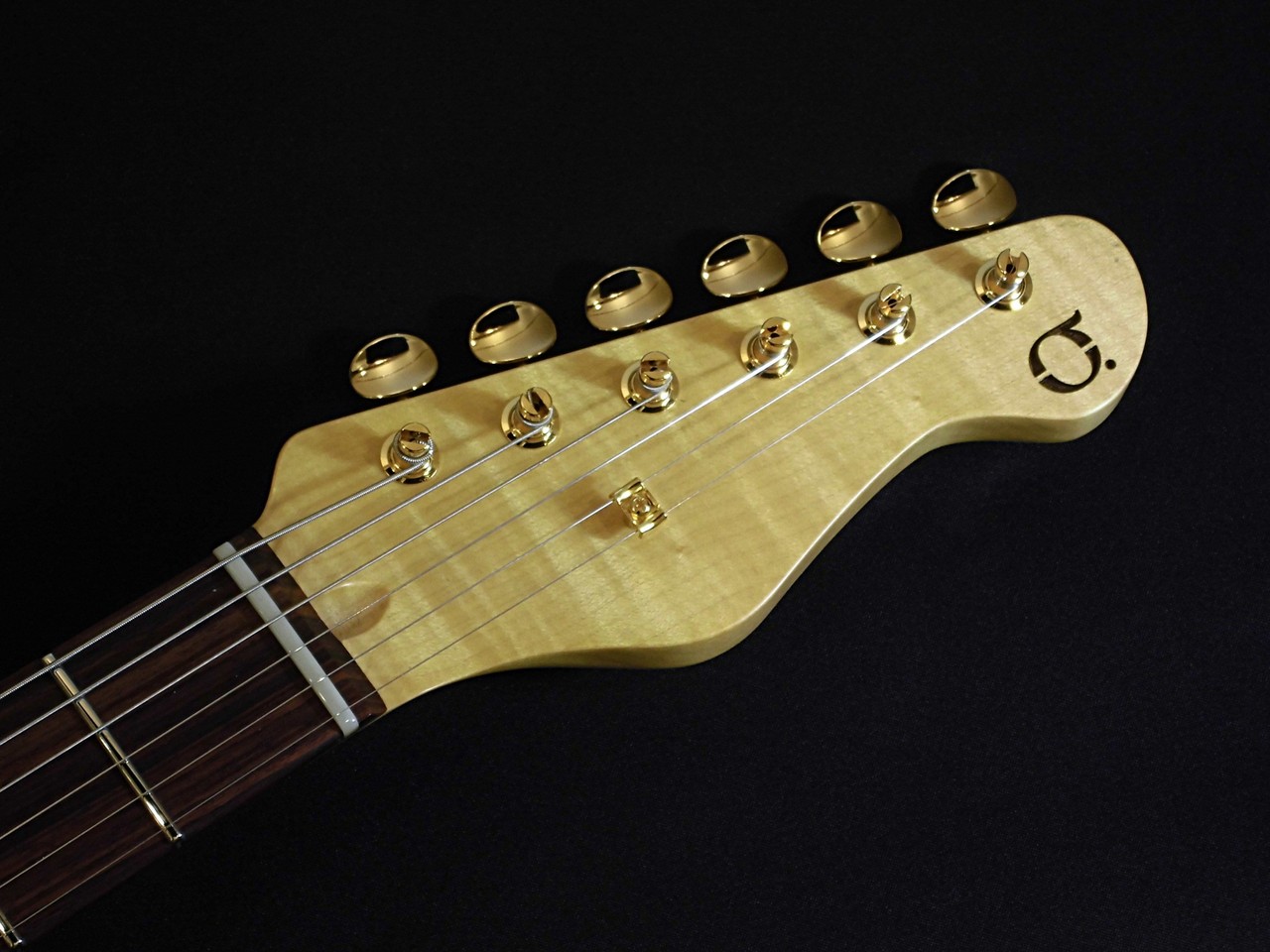 Black Smoker STD SIGMA SSH Flame Maple Neck / Vintage White（新品